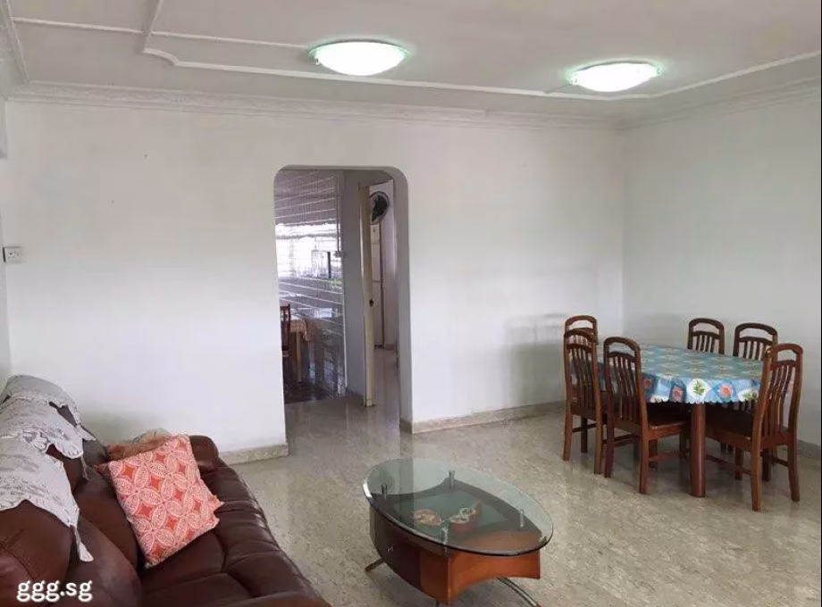 单间出租 • 裕廊西 • 516 Jurong West Street 52 • S$1600 • 4房(3臥室) • 主人房 照片