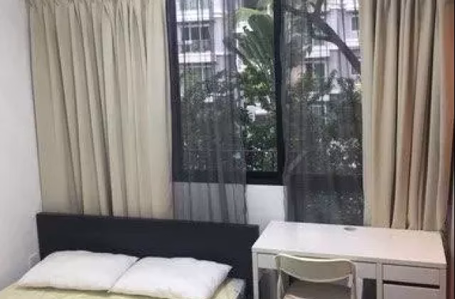 单间出租 • 蔡厝港 •  Village @ Pasir Panjang • S$2200 • 共管公寓 • 主人房