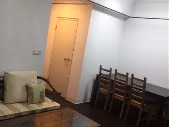 单间出租 • 蔡厝港 •  Village @ Pasir Panjang • S$2200 • 共管公寓 • 主人房 照片