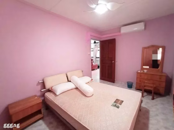 单间出租 • 芽笼 • 484C Choa Chu Kang Avenue 5 • S$800 • 4房(3臥室) • 普通房 照片