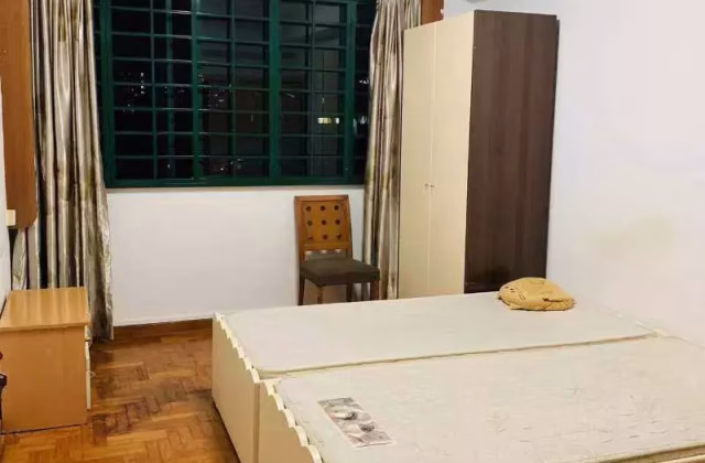 单间出租 • 宏茂桥 • 119 Pasir Ris Street 11 • S$1200 • 3房(2臥室) • 普通房