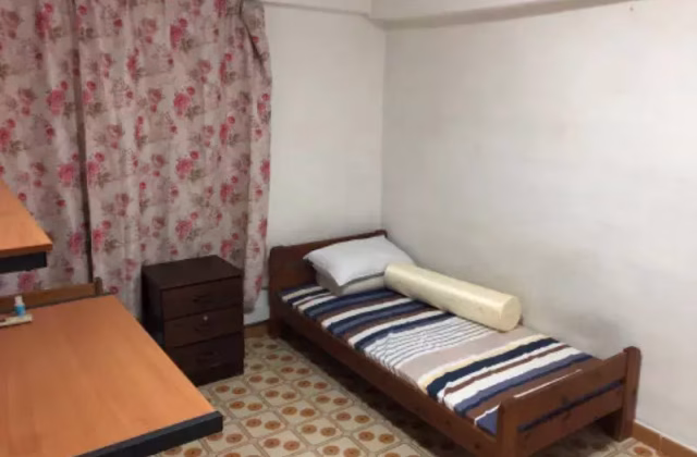 单间出租 • 三巴旺 • 5 Marsiling Drive • S$500 • 4房(3臥室) • 床位出租