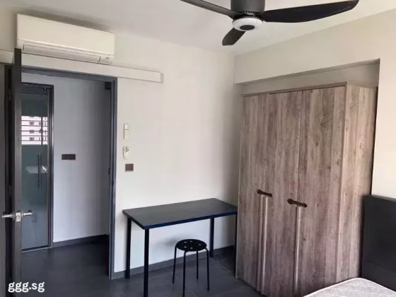 单间出租 • 碧山 • 469B Sengkang West Way • S$850 • 4房(3臥室) • 普通房 照片