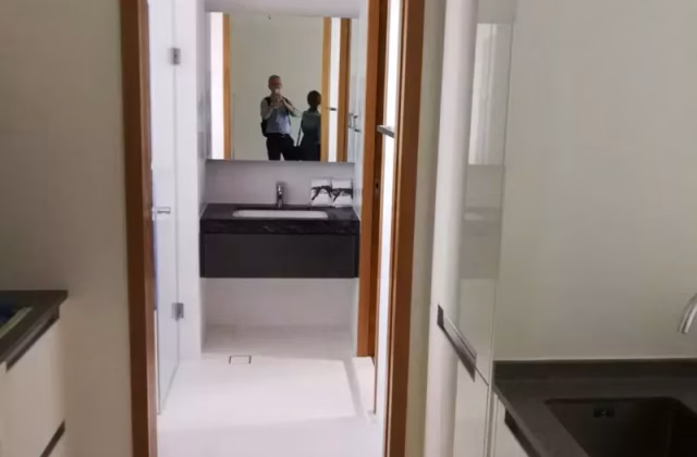 房屋出售 • 淡滨尼 •  Marina One Residences • S$18500000 • 住宅公寓 • 743ft² / 69m²