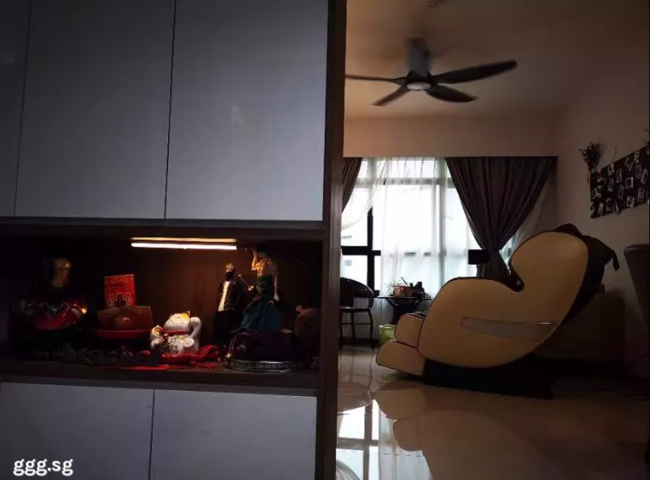 整套出租 • 三巴旺 •  Woodlands Drive 60 • S$3750 • 4房(3臥室) • 1001ft² / 92m² 照片