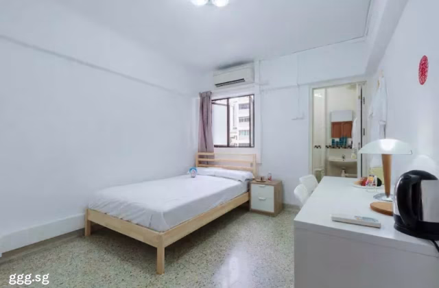 单间出租 • 金文泰 • 75 Telok Blangah Drive • S$1550 • 3房(2臥室) • 主人房