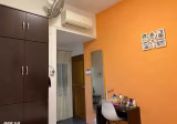 单间出租 • 后港 •  Charlton Park • S$1600 • 联排排屋 • 主人房