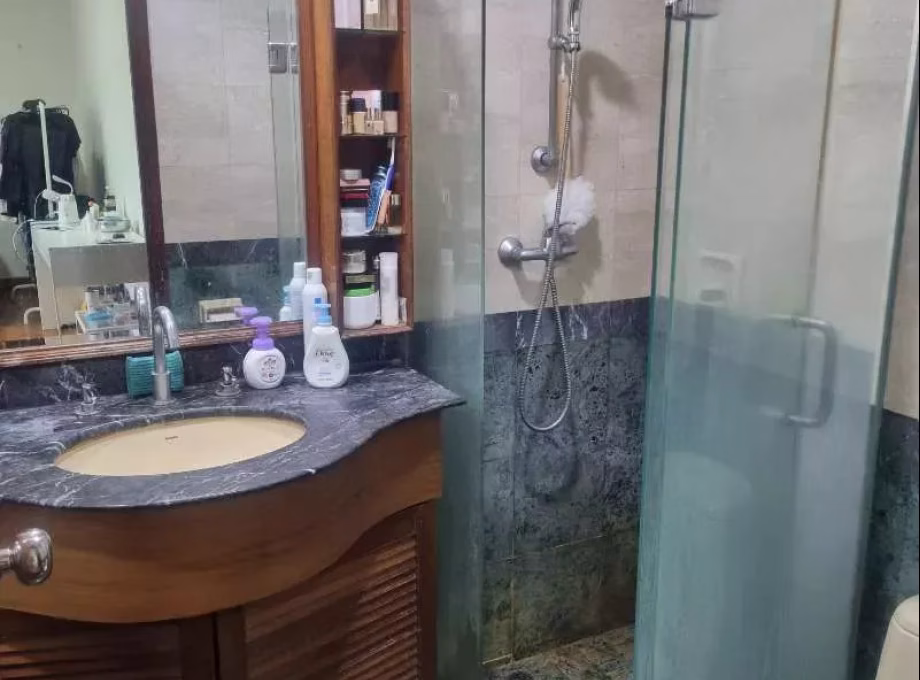 单间出租 • 红山 •  Springdale Condo • S$750 • 共管公寓 • 普通房 照片