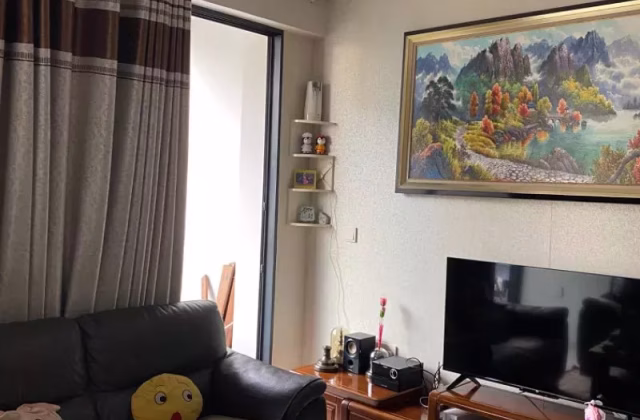 整套出租 • 林厝港 •  Westwood Residences Ec • S$7300 • 执行公寓 • 1475ft² / 137m²