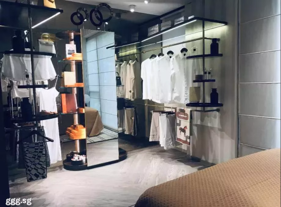 房屋出售 • 登加 •  Klimt Cairnhill • S$2650000 • 共管公寓 • 829ft² / 77m² 照片