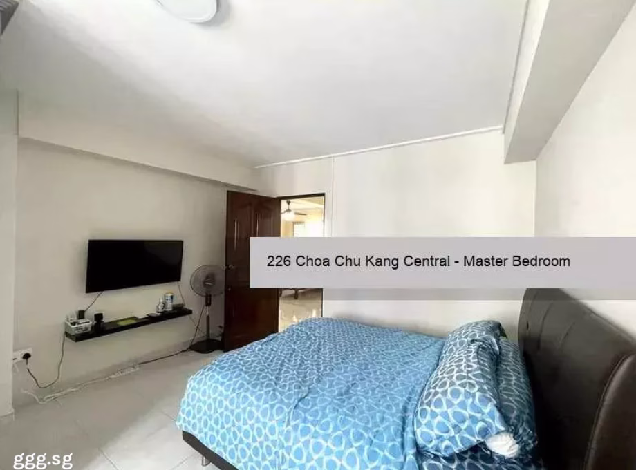 单间出租 • 芽笼 • 226 Choa Chu Kang Central • S$1600 • 4房(3臥室) • 主人房 照片