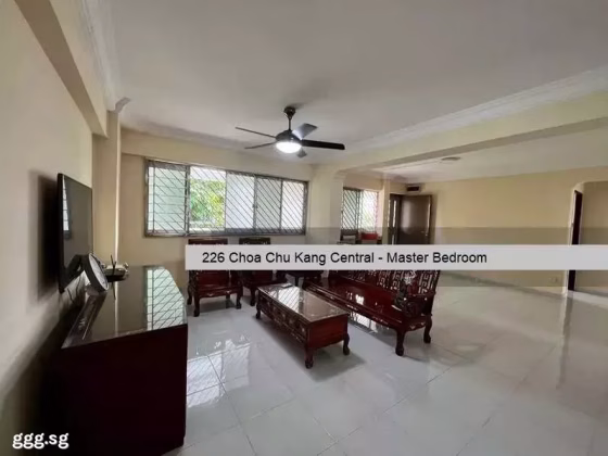 单间出租 • 芽笼 • 226 Choa Chu Kang Central • S$1600 • 4房(3臥室) • 主人房 照片
