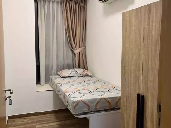 单间出租 • 新邦 •  The Red House • S$2100 • 住宅公寓 • 主人房 照片