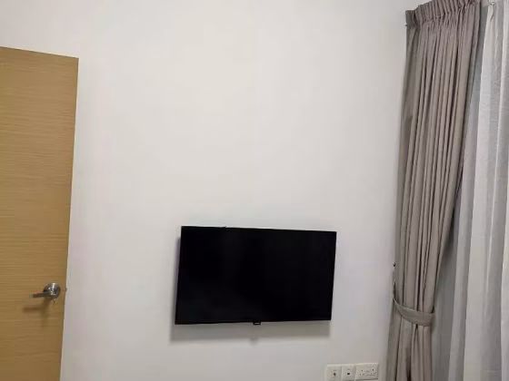 单间出租 • 新邦 •  The Red House • S$2100 • 住宅公寓 • 主人房 照片
