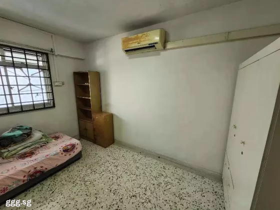单间出租 • 乌节 • 560 Ang Mo Kio Avenue 10 • S$1500 • 3房(2臥室) • 普通房 照片