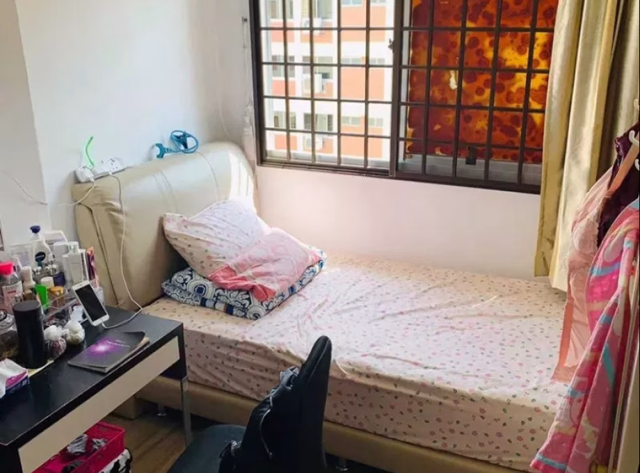 单间出租 • 市中心 • 243 Bishan Street 22 • S$500 • 4房(3臥室) • 床位出租 照片
