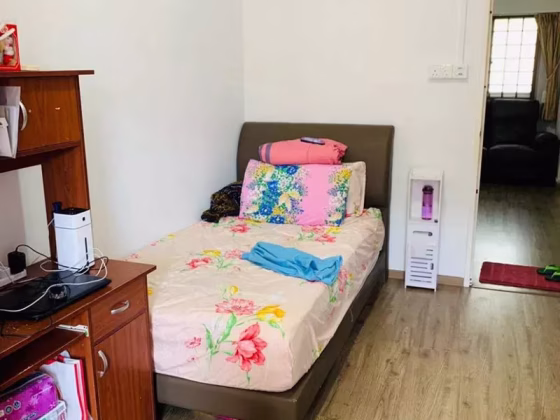 单间出租 • 市中心 • 243 Bishan Street 22 • S$500 • 4房(3臥室) • 床位出租 照片