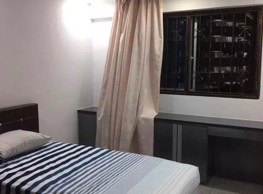 单间出租 • 梧槽 • 172 Yishun Avenue 7 • S$750 • 4房(3臥室) • 普通房 照片
