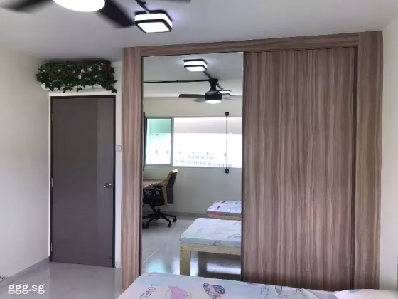 单间出租 • 新加坡河 • 526 Hougang Avenue 6 • S$1100 • 5房(4臥室) • 普通房 照片