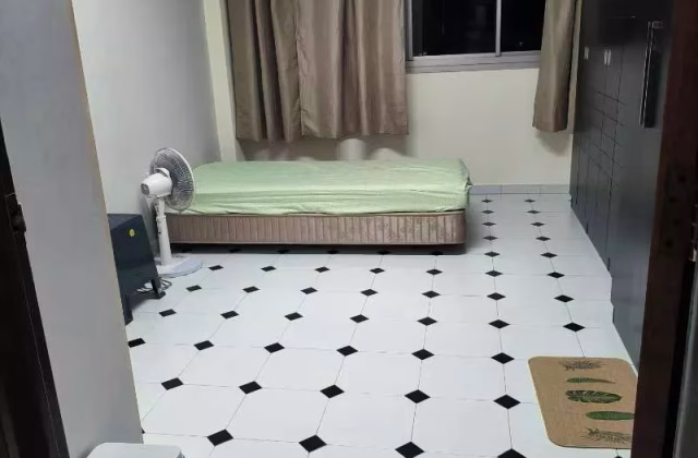 单间出租 • 梧槽 • 820 Yishun Street 81 • S$800 • 2房(1臥室) • 普通房