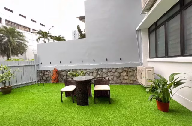 单间出租 • 登加 • JALAN ELOK (229050) • S$1400 • 联排排屋 • 普通房