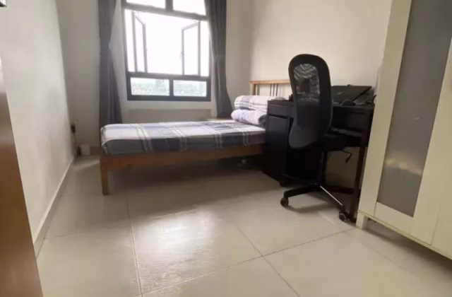 单间出租 • 马林百列 • 79A Toa Payoh Central • S$900 • 4房(3臥室) • 普通房