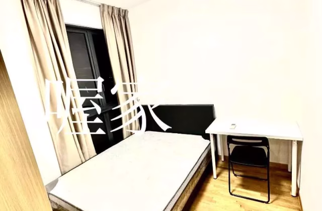 单间出租 • 欧南 •  The Antares • S$2000 • 住宅公寓 • 普通房