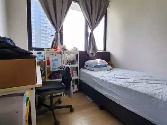单间出租 • 碧山 •  High Park Residences • S$1200 • 住宅公寓 • 普通房 照片