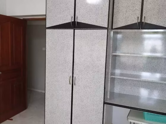 单间出租 • 武吉巴督 • 290G Bukit Batok Street 24 • S$800 • 4房(3臥室) • 普通房 照片
