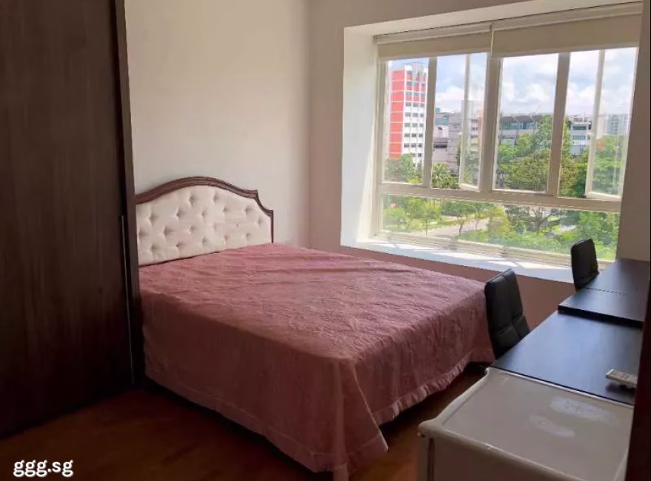 单间出租 • 芽笼 •  Mi Casa • S$1700 • 共管公寓 • 主人房 照片