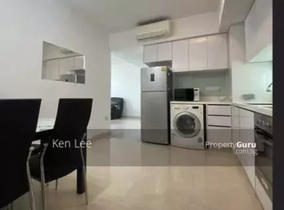 单间出租 • 博物馆 •  Eight Riversuites • S$2700 • 住宅公寓 • 主人房 照片