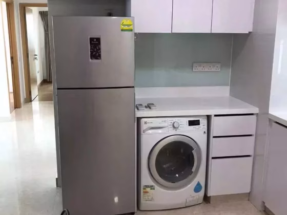 单间出租 • 博物馆 •  Eight Riversuites • S$2700 • 住宅公寓 • 主人房 照片