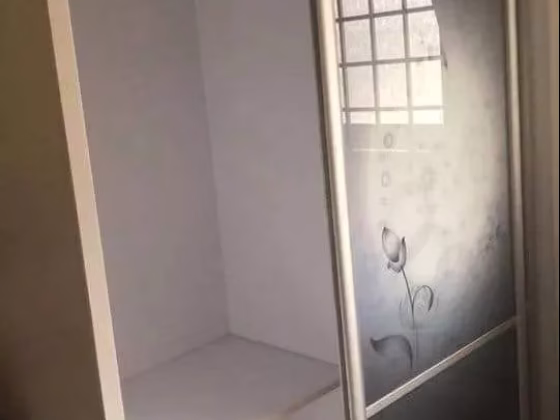 单间出租 • 三巴旺 • 352 Woodlands Avenue 1 • S$1300 • 3房(2臥室) • 普通房 照片
