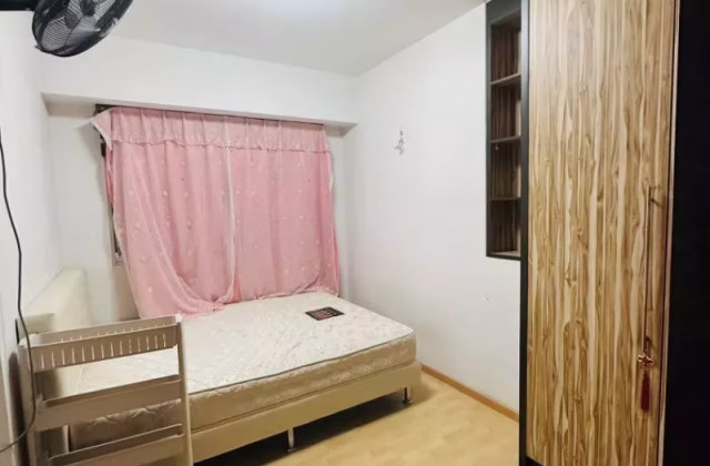 单间出租 • 乌节 • 310C Ang Mo Kio Avenue 1 • S$1100 • 4房(3臥室) • 普通房
