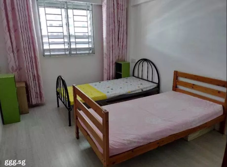 单间出租 • 乌节 • 456 Ang Mo Kio Avenue 10 • S$550 • 3房(2臥室) • 床位出租 照片