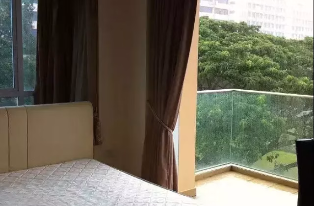 单间出租 • 欧南 •  The Diamond • S$1600 • 住宅公寓 • 主人房