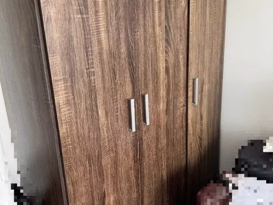 单间出租 • 三巴旺 • 572B Woodlands Avenue 1 • S$1500 • 5房(4臥室) • 主人房 照片