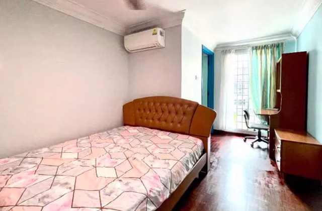 单间出租 • 梧槽 •  Heeton Park • S$1300 • 住宅公寓 • 主人房