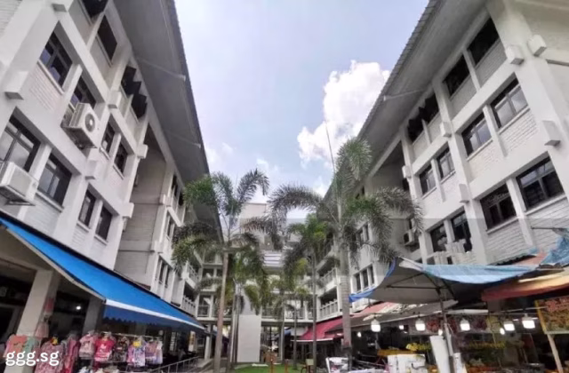 房屋出售 • 欧南 • 302 Ubi Avenue 1 • S$3800 • 店屋 • 234ft² / 21m²