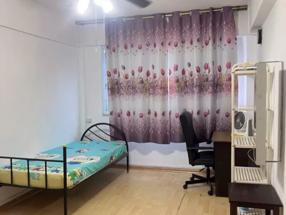 单间出租 • 梧槽 • 427 Yishun Avenue 11 • S$880 • 3房(2臥室) • 普通房 照片