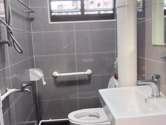 单间出租 • 梧槽 • 427 Yishun Avenue 11 • S$880 • 3房(2臥室) • 普通房 照片