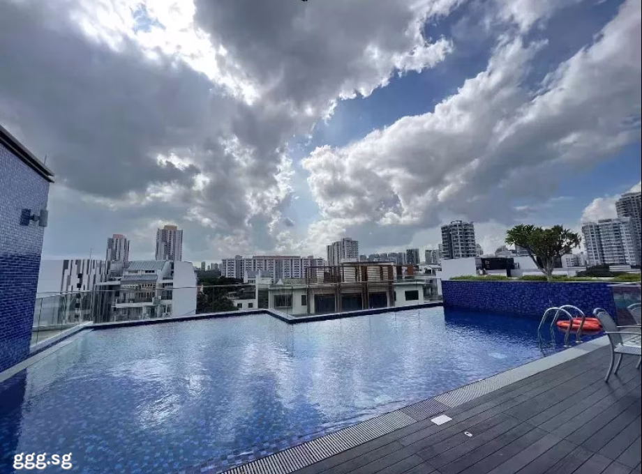 单间出租 • 博物馆 •  8 Farrer Suites • S$2200 • 住宅公寓 • 主人房 照片