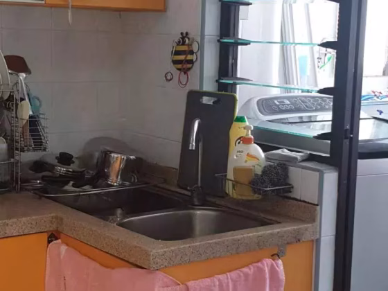 单间出租 • 马林百列 • 155 Lorong 1 Toa Payoh • S$1100 • 4房(3臥室) • 普通房 照片