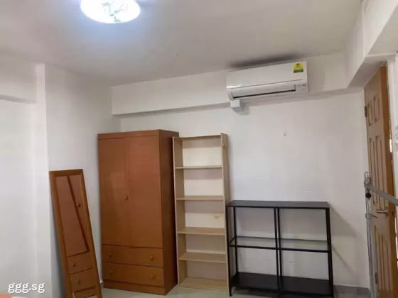 单间出租 • 蔡厝港 • 4 Holland Close • S$1500 • 3房(2臥室) • 普通房 照片