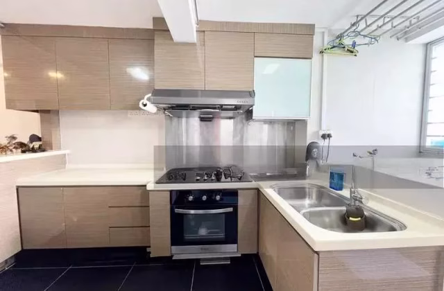 整套出租 • 马林百列 • 194 Kim Keat Avenue • S$2700 • 3房(2臥室) • 710ft² / 65m²