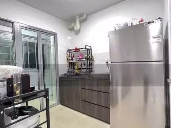 整套出租 • 蔡厝港 • 37 Margaret Drive • S$2700 • 3房(2臥室) • 667ft² / 61m² 照片