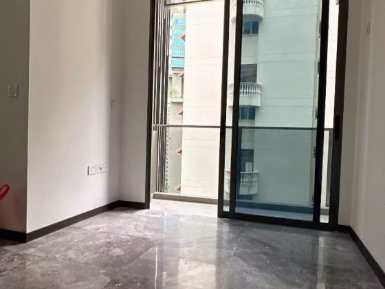 整套出租 • 勿洛 •  Rv Altitude • S$6000 • 共管公寓 •  照片