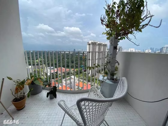 整套出租 • 蔡厝港 •  Queens Peak • S$6700 • 住宅公寓 • 840ft² / 78m² 照片