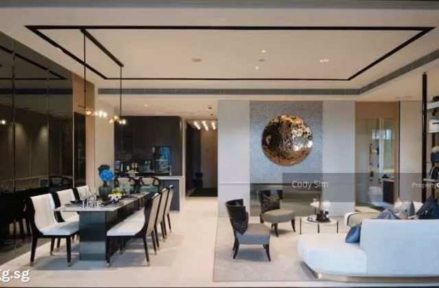 房屋出售 • 登加 •  Cairnhill Heights • S$3700000 • 共管公寓 • 1292ft² / 120m²