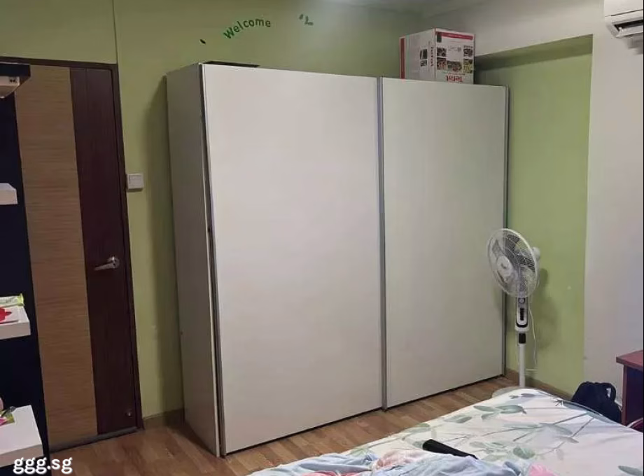 单间出租 • 新加坡河 • 578 Hougang Avenue 4 • S$1000 • 执行组屋 • 普通房 照片